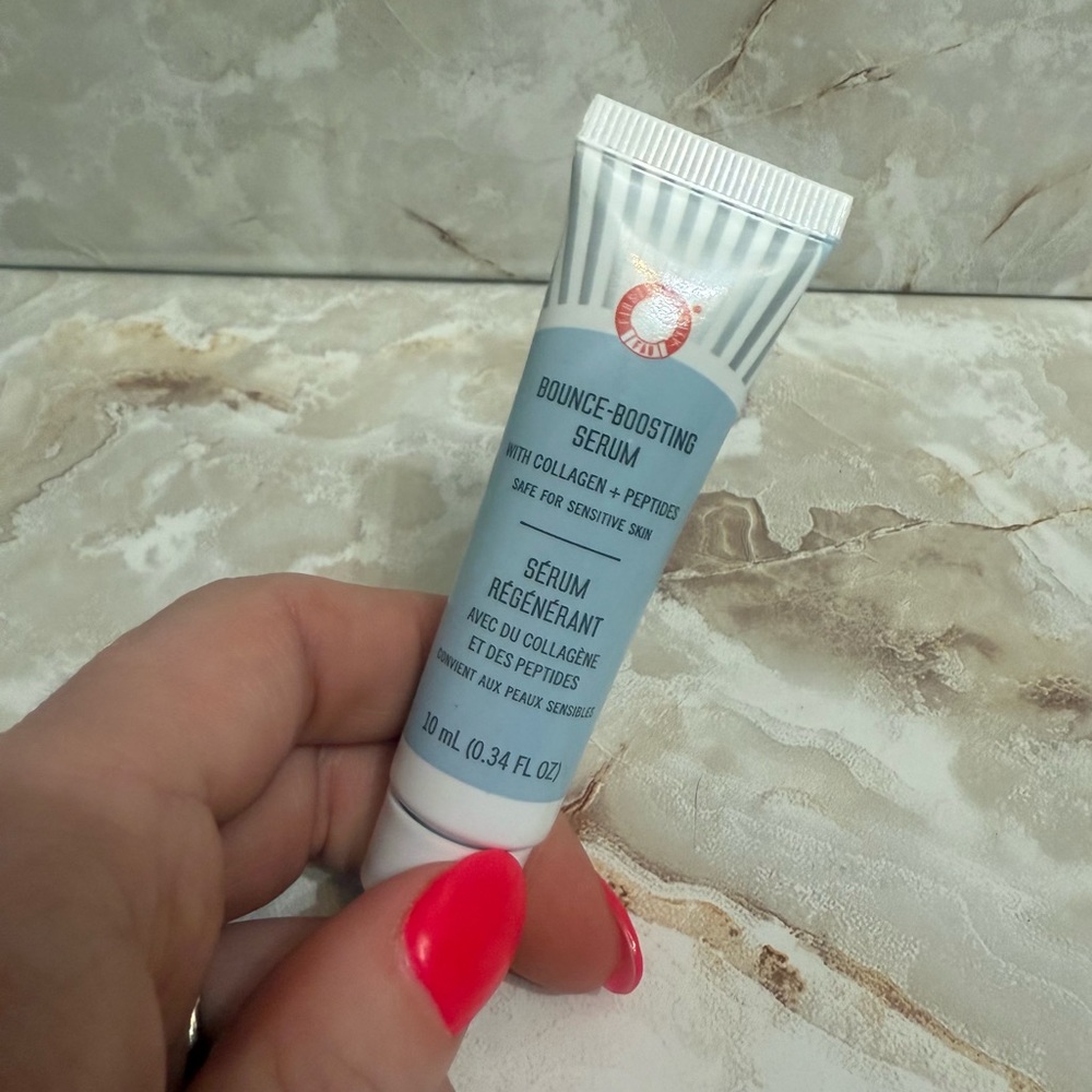 First Aid Beauty - Bounce Boosting Serum with Collagen + Peptides